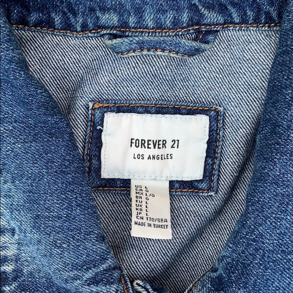 Denim jacket - Picture 2 of 3